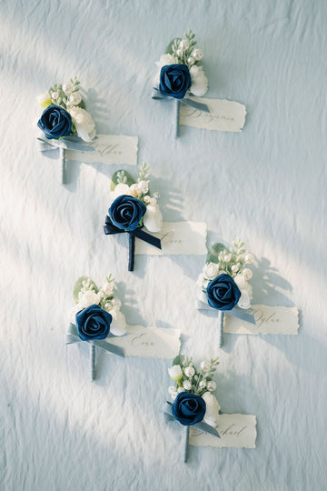 Boutonnieres in Noble Navy Blue