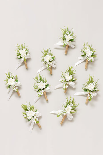 Boutonnieres for Guests in May Lily & Olive