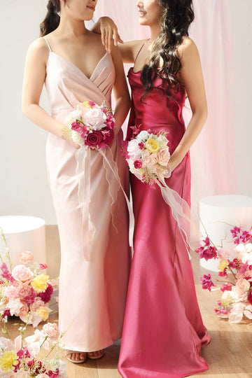 Bridesmaid Bouquets in Passionate Pink & Blush