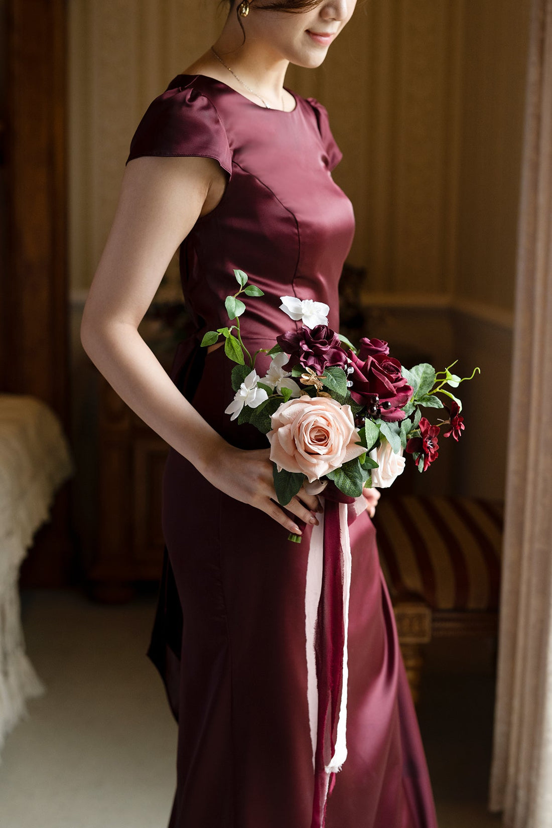 Bridesmaid Posy in Romantic Marsala